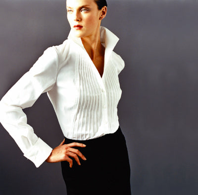 The chic way to wear shirts: Underbust corsets